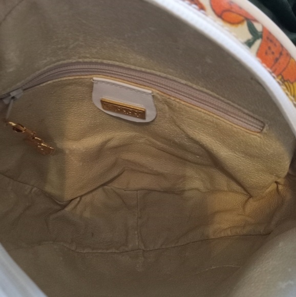 Authentic Vintage Gucci Floral Multicolor Canteen Crossbody Bag - Picture 11 of 16